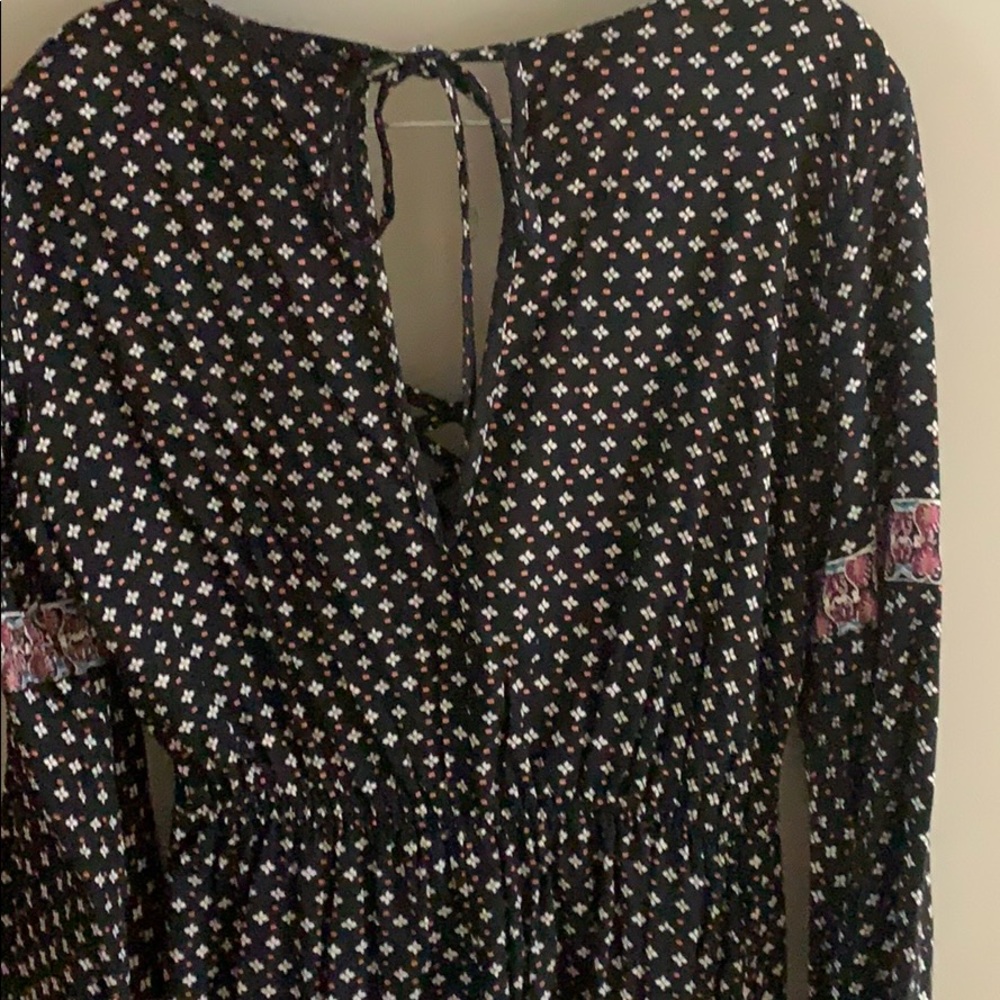 NWT Romper - Picture 3 of 5
